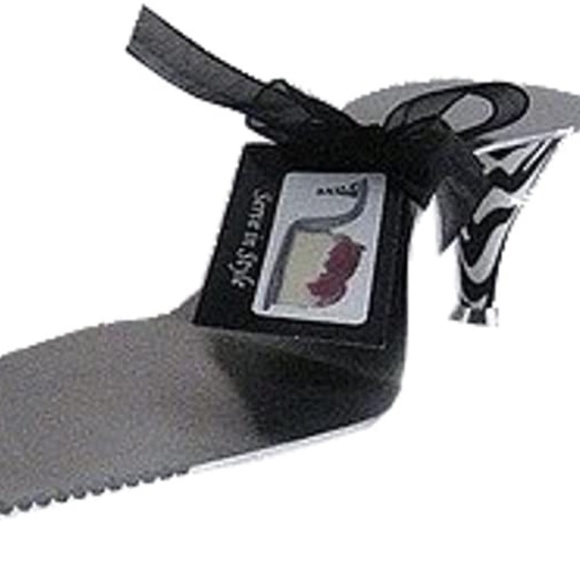New in box high heel cake server - Picture 2 of 6